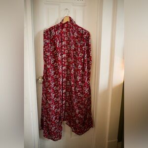 American eagle woman’s top best flowers floral red